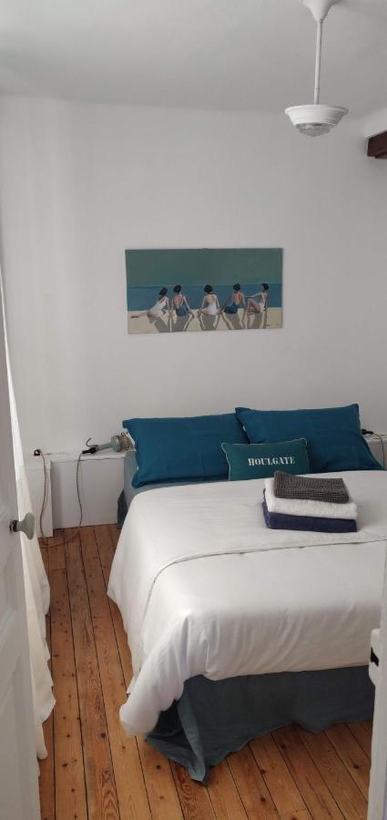 Appartement Escapade de charme les pieds dans l'eau à Houlgate Extérieur photo
